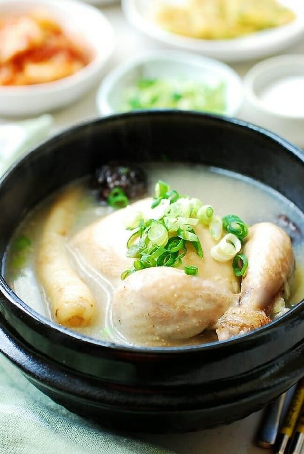 samgyetang/foto: koreanbapsang.com samgyetang