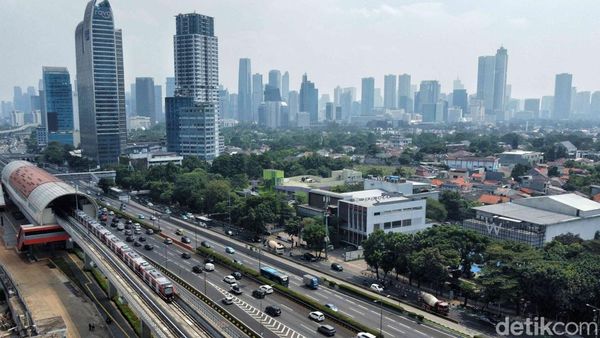 Tak Sabar Menanti LRT Jabodebek yang Bakal Beroperasi Sebentar Lagi