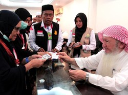 Jemaah Haji Asal Aceh Terima Wakaf, Masing-masing Dapat Rp 6 Juta