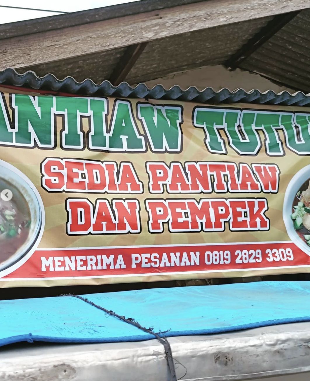 Warung Pantiaw Tutut yang menyajikan hidangan pantiaw khas Bangka.
