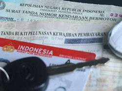 Dear Warga Jakarta, Bayar Pajak Kendaraan Bisa Dapat Motor Listrik Nih!