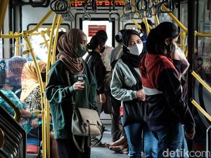 Kakek Teriaki Wanita Naik TransJ Teroris Dicari, Diduga dari Tanah Abang Kakek Teriaki Wanita Naik TransJ Teroris Dicari, Diduga dari Tanah Abang