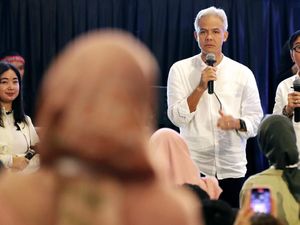 Ganjar Sowan ke Ponpes Al-Kautsar Al-Akbar di Medan: Istri Saya Anak Kiai