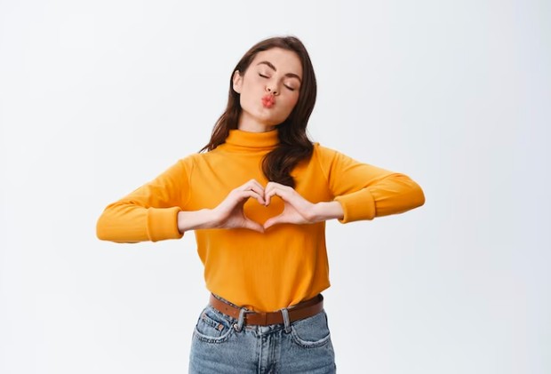 Jangan Membandingkan Diri Kamu dengan Orang Lain/Foto: Freepik.com/Cookie_studio Jangan Membandingkan Diri Kamu dengan Orang Lain