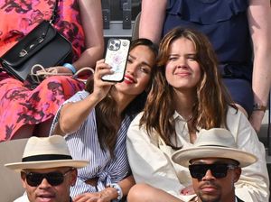 9 Potret Putri Jessica Alba yang Kini Beranjak Remaja, Dipuji Kembaran Ibu