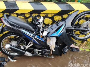 4 Korban Tewas Usai Pikap Tabrak 3 Motor di Malang, Salah Satunya Balita 4 Korban Tewas Usai Pikap Tabrak 3 Motor di Malang, Salah Satunya Balita