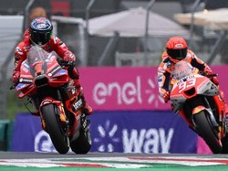 Mereka yang Dibikin Kesal dengan Aksi Towing Marc Marquez