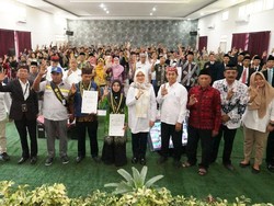 Pesan Bupati Ipuk untuk 10 Ribu Warga Banyuwangi Lulus PKBM