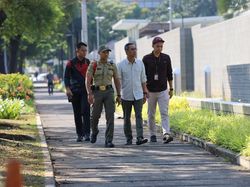 Heru Budi Cek Trotoar Depan Kedubes AS Usai Dibuka, Siapkan Penataan
