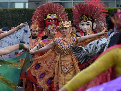 Sambut HUT DKI Jakarta, Parade Budaya Meriahkan Kawasan Bundaran HI