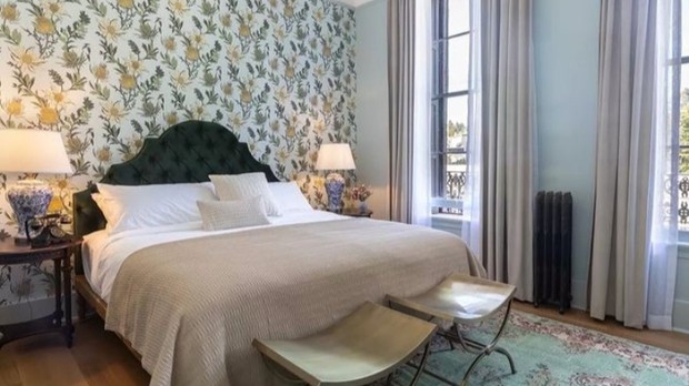 Rekomendasi hotel aesthetic ala Wes Anderson