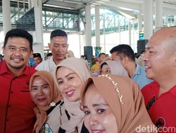 Walkot Bobby-Bupati Taput Ikut Sambut Kedatangan Ganjar di Medan