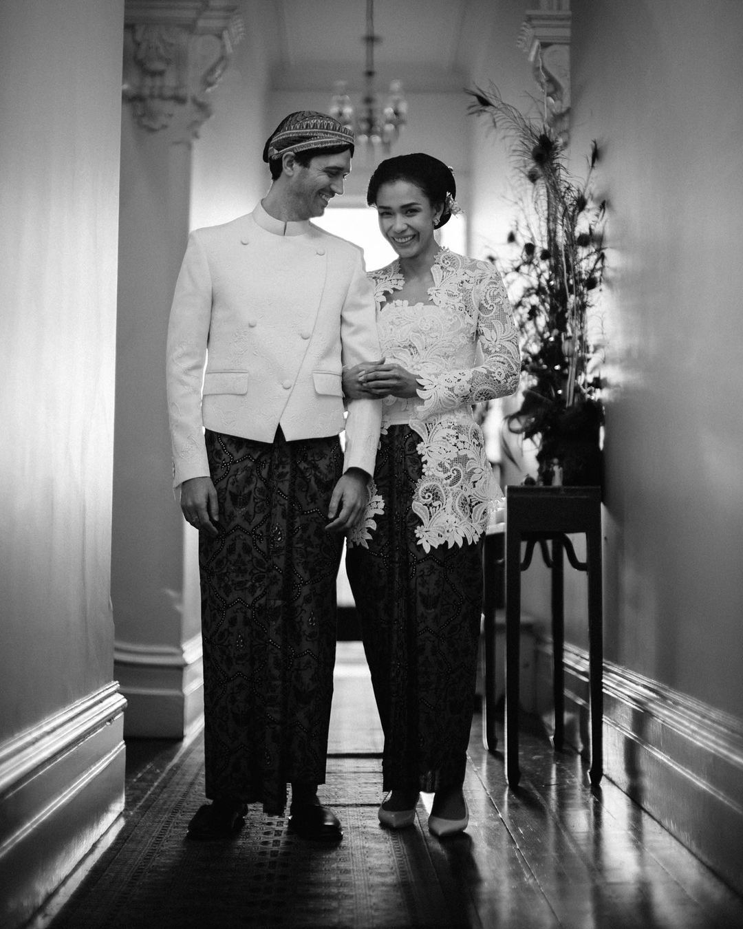 Michael Wahr dan Adinia Wirasti