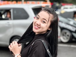 Profil Arneta Julia, Pedangdut OM Adella yang Dijuluki Ratu Pesek