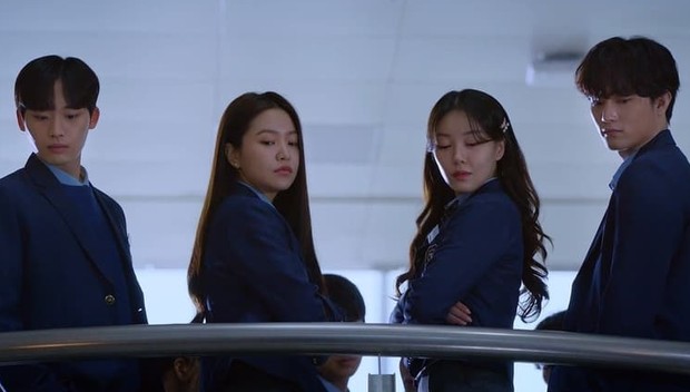 Drama 'Bitch X Rich' / foto: viu.com Drama 'Bitch X Rich' / foto: viu.com