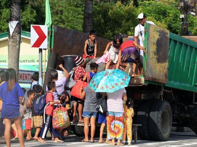Gunung Berapi Paling Aktif di Filipina Erupsi, Ribuan Warga Mengungsi