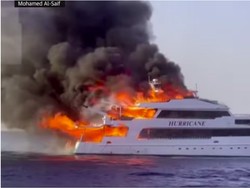 Kapal Terbakar, 3 Turis Hilang di Laut Merah