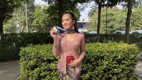 Kulineran Cantik Kirana Velovoice, Anak Andika Kangen Band yang Eksis