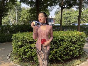 Kulineran Cantik Kirana Velovoice, Anak Andika Kangen Band yang Eksis Kulineran Cantik Kirana Velovoice, Anak Andika Kangen Band yang Eksis