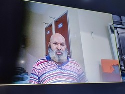 Lukas Enembe Ngaku Sakit, Hakim Tunda Sidang Dakwaan Kasus Suap Pekan Depan