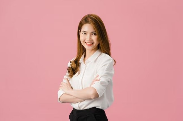 MC yang dapat diandalkan. foto freepik.com: tirachardz
