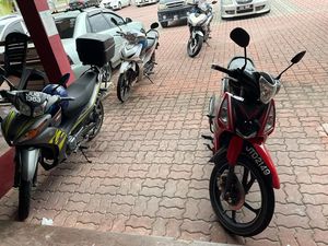 Motor Bebek Lebih Enak Digeber di Tol, Pantesan Matic Tak Laku di Malaysia
