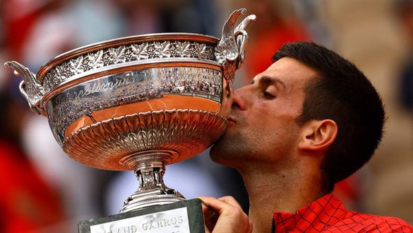 Novak Djokovic Bawa Pulang Trofi French Open 2023