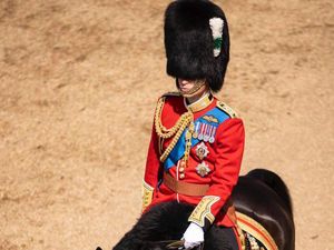 Gagahnya Pangeran William Pimpin Latihan Parade Trooping the Colour Gagahnya Pangeran William Pimpin Latihan Parade Trooping the Colour