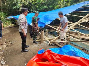 Resahkan Warga, Arena Judi Sabung Ayam di Malang Dibongkar Resahkan Warga, Arena Judi Sabung Ayam di Malang Dibongkar