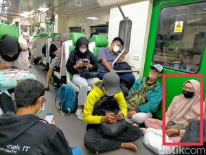 Gapeka Bikin Penumpang KA Sidoarjo-Babat Makin Repot, Bumil Sampai Lesehan Gapeka Bikin Penumpang KA Sidoarjo-Babat Makin Repot, Bumil Sampai Lesehan