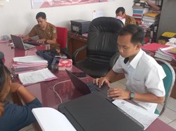 Hari Pertama PPDB di Tabanan, Masyarakat Ramai Urus Suket Domisili