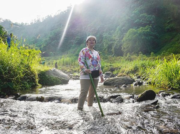 Mengintip Gaya Puan Maharani yang Hobi Trekking