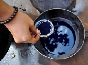 Polisi Amankan Truk Bawa 3 Ton Solar Subsidi Ilegal di Sorong Selatan