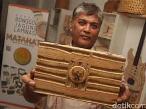 Tangan Lihai Andry Masri Sulap Bonggol Jagung Jadi Karya Bernilai Jutaan Tangan Lihai Andry Masri Sulap Bonggol Jagung Jadi Karya Bernilai Jutaan