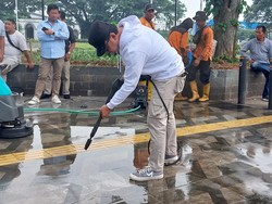 Bima Arya Ngaku Sudah 2 Hari Ngantor di Alun-alun Bogor, Ada Apa?