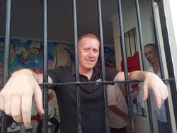 Berani-beraninya Bule Inggris Ini, Caci Maki Jaksa Usai Divonis Penjara