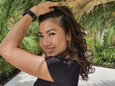7 Gaya Inge Anugrah, Mantan Istri Ari Wibowo yang Kini Jadi Direktur