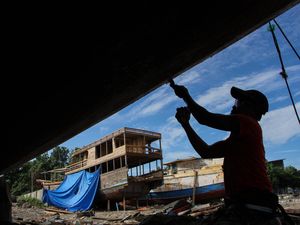 Jasa Perbaikan Kapal Nelayan di Takalar Sulsel