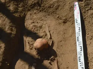 Kuburan Massal Vampir Ditemukan di Polandia Kuburan Massal Vampir Ditemukan di Polandia