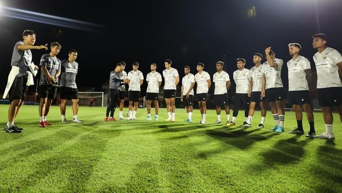 Latihan Timnas Indonesia jelang melawan Palestina di FIFA Matchday.