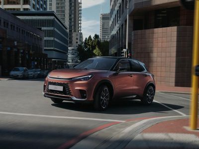 Lebih Mewah, Ini Yaris Cross Versi Lexus