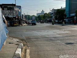 Alhamdulillah! Lubang Menganga di Jalan Otista Bandung Sudah Ditutup