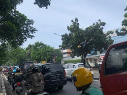 Curhat Warga Terjebak Macet di Kalibata Jaksel: Boros Waktu dan Bensin