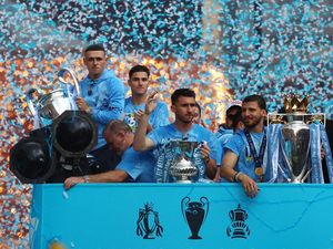 Siap-siap Fans Man City, Trofi Treble Mampir ke Jakarta!