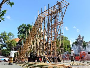 Bade untuk Pelebon Raja Denpasar IX Capai 20 Meter