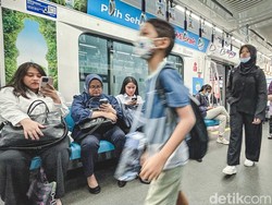 Tenang Aja! Ada KTT ASEAN, MRT Jakarta Tetap Beroperasi Kok