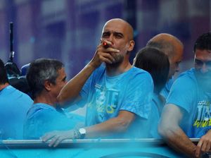 Man City Sudah Raih Treble, Guardiola Mau Bertahan Sampai Kapan?