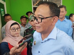 Plt Bupati Panggil DLH Buntut Sampah Numpuk di Kawasan Padat Penduduk Bogor