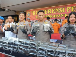 Polisi Tangkap 7 Pengedar Narkoba Jaringan Internasional, 132 Kg Sabu Disita