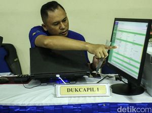 Posko PPDB SMAN 70 Jakarta Siap Layani Keluhan Wali Murid